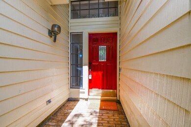 8555 Sparkling Springs Dr, Houston, TX 77095 - photo 3