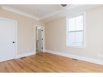 30 Cornwall St unit 13, Portsmouth, NH 03801 - photo 5