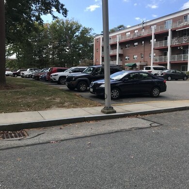 55 Greentree Ln unit 49, South Weymouth, MA 02190 - photo 2