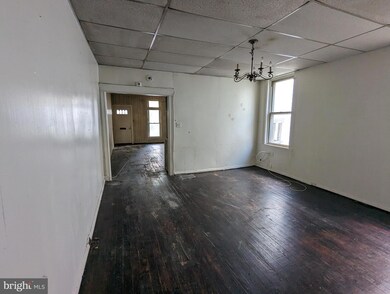 719 E 41st St, Baltimore, MD 21218 - photo 5