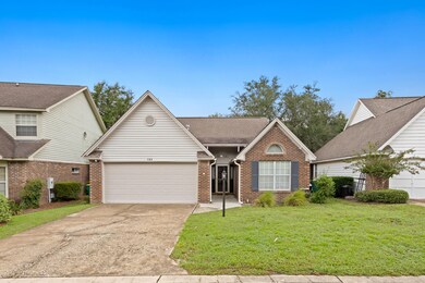 723 Putter Dr MLS Size-2