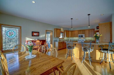 3641 Lake View Dr, Stoughton, WI 53589 - photo 6