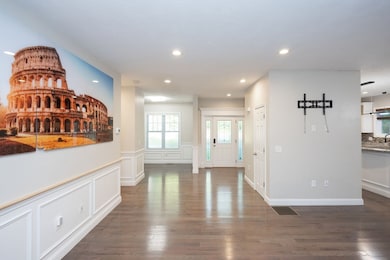 22 Beacon St unit 22, Shrewsbury, MA 01545 - photo 6