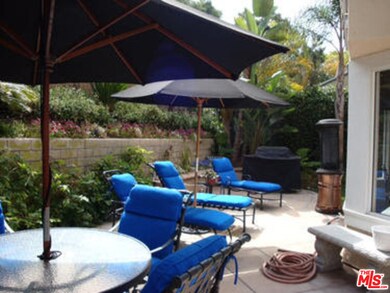 1733 Blackbird Cir, Carlsbad, CA 92011 - photo 5