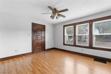 276 Malacca St, Akron, OH 44305 - photo 7