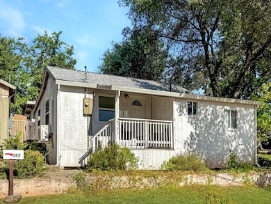 381 Foresthill Ave, Auburn, CA 95603 - photo 2