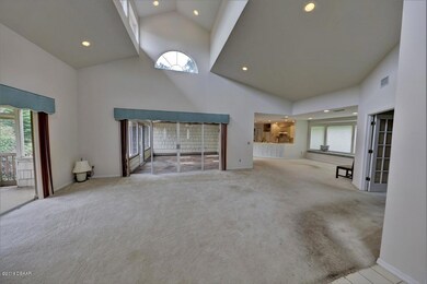 28 Treetop Cir (6)