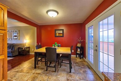 Guests can move easily between the kitchen and the