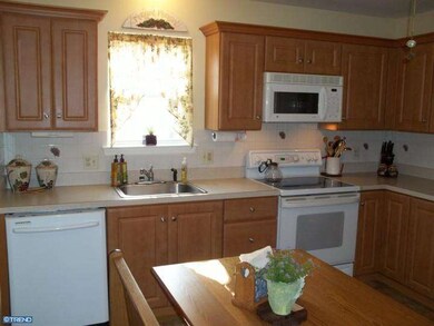 430 2nd Ave, Folsom, PA 19033 - photo 7