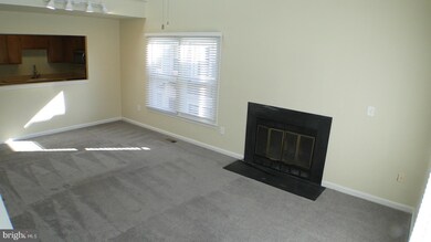 9511 Snead Ct unit 102, Laurel, MD 20708 - photo 6