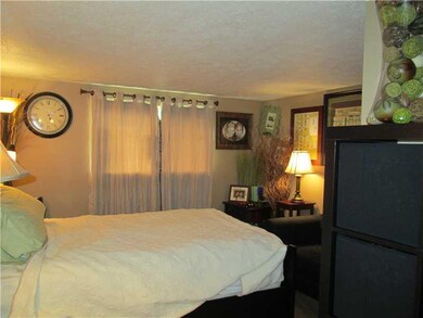 Master Bedroom. Master bedroom