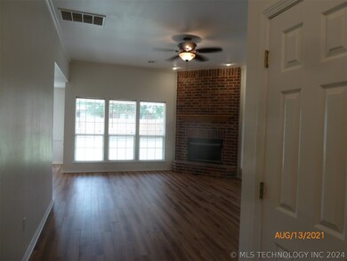 4405 S 198th Place E, Broken Arrow, OK 74014 - photo 2