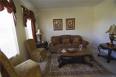 7376 Iron Dr, Macungie, PA 18062 - photo 3