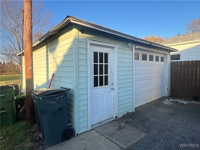 2461 Sylvan Place, Niagara Falls, NY 14304 - photo 4