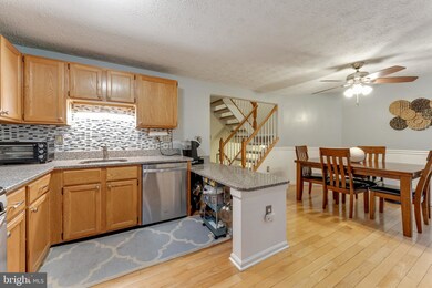 2427 Warm Spring Way, Odenton, MD 21113 - photo 6