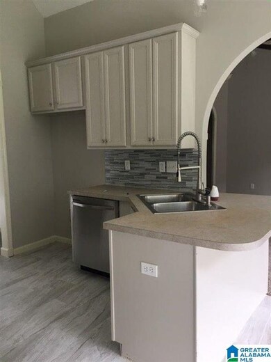 118 Hermitage Ln, Calera, AL 35040 - photo 4
