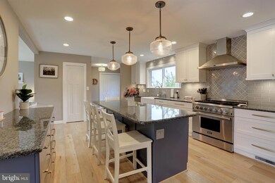 3991 Robin Hood Way, Sykesville, MD 21784 - photo 5