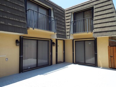 922 9th Way, West Palm Beach, FL 33407 - photo 4