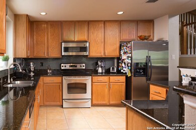 10315 Risen Bay, San Antonio, TX 78254 - photo 4