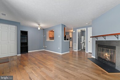 552 Cascade Way, Frederick, MD 21703 - photo 4