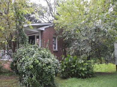 1401 E 22nd St, Winston Salem, NC 27105 - photo 4