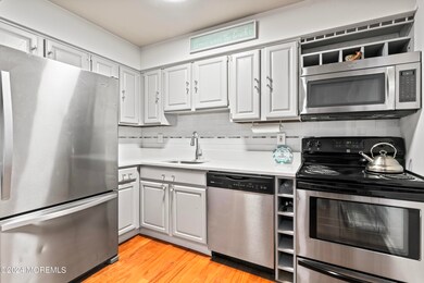 Yacht Harbor unit A3, Sea Bright, NJ 07760 - photo 5