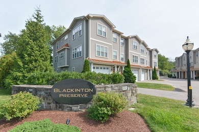 74 West St unit 18, Attleboro, MA 02703 - photo 2