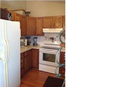 All appliances stay with home