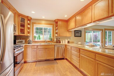 9008 240th St SW, Edmonds, WA 98026 - photo 6