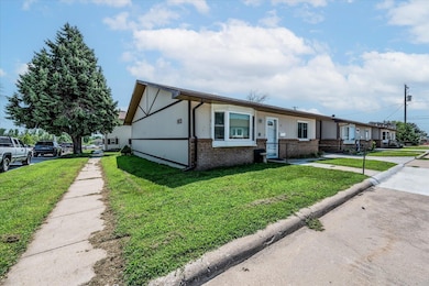 113 S 7th St, Missouri Valley, IA 51555 - photo 2