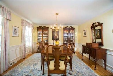 83 Loring Rd, Weston, MA 02493 - photo 4