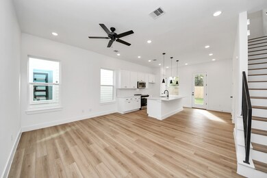 2708 Bostic St unit B, Houston, TX 77093 - photo 2