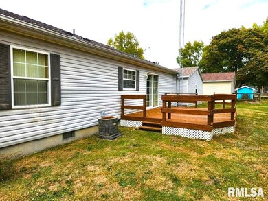 0 S 7th St, Girard, IL 62640 - photo 2