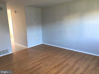 2067 Kelmore Rd, Dundalk, MD 21222 - photo 2