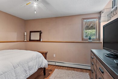 17 Woodside Dr, Londonderry, NH 03053 - photo 4