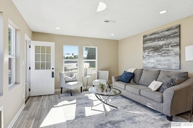 2012 Benson Gardens Blvd, Omaha, NE 68134 - photo 2