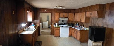 2260 Hebron Rd, Middleton, TN 38052 - photo 7