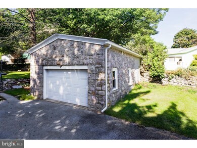 3108 Pricetown Rd, Temple, PA 19560 - photo 3