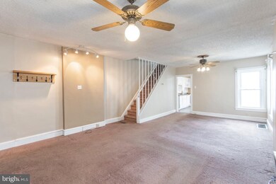 1301 E 11th St, Crum Lynne, PA 19022 - photo 7