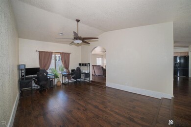 6302 E 44th Place, Yuma, AZ 85365 - photo 5