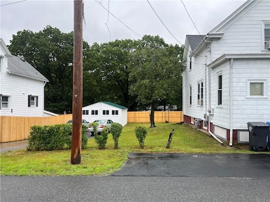 12 Winthrop St, Cranston, RI 02910 - photo 2