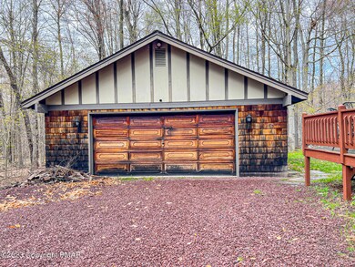 1106 Deer Trail Rd, Pocono Pines, PA 18350 - photo 3