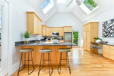 11 Bellis Cir, Cambridge, MA 02140 - photo 6