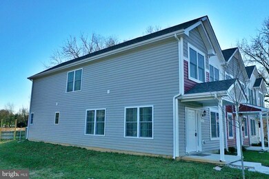 322 E 3rd Ave, Ranson, WV 25438 - photo 7