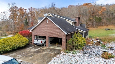 203 Peoples Farm Rd, Johnson City, TN 37601 - photo 6