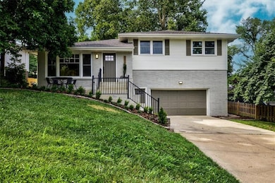 5657 W 50th St, Roeland Park, KS 66202 - photo 3