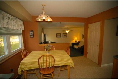 2732 Woodview Dr, Hatfield, PA 19440 - photo 6