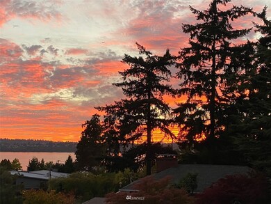 6208 E Mercer Way, Mercer Island, WA 98040 - photo 4