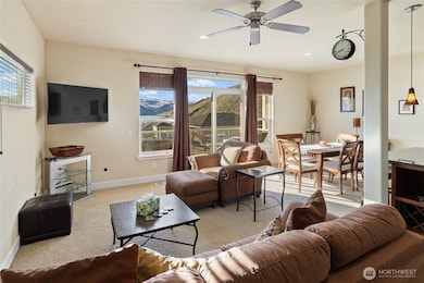 9205 Red Cliff Dr NW unit B50, Quincy, WA 98848 - photo 4