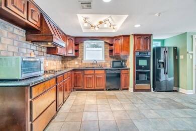 2835 A P Tureaud Ave, New Orleans, LA 70119 - photo 6